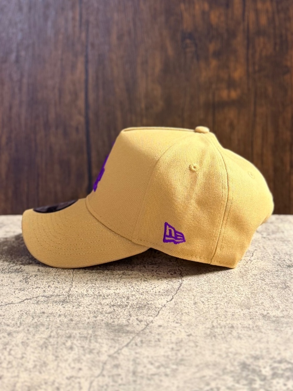 NWT New Era 9FORTY LA Dodgers Tan Purple Snapback Hat OSFA - Picture 4 of 9